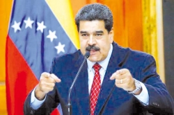مادورو يحذر من التدخل العسكري الأمريكي  ويدعو إلى مواجهة التهديدات