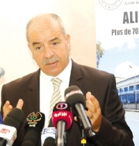 قرار بتسوية مستحقات الجزائرية للمياه على عاتق البلديات