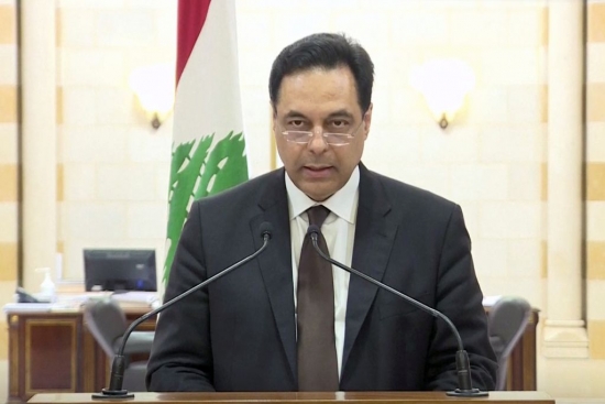 رئيس الحكومة اللبنانية يعلن استقالة حكومته
