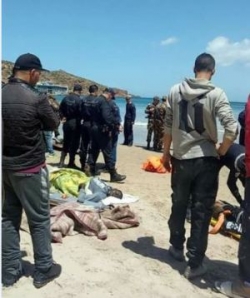 مأساة في عرض البحر برأس فلكون بوهران : غرق 15 حراقا وإنقاذ 19 آخرين
