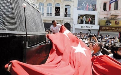  هدوء حذر في تركيا بعد احتجاجات عنيفة