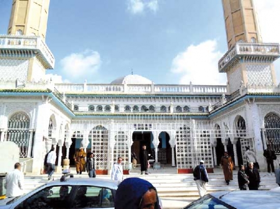 حلّة جديدة يلبسها مسجد «النور» بالمدية