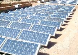 40 مليار دج لتزويد المرافق  العمومية بالطاقة الشمسية