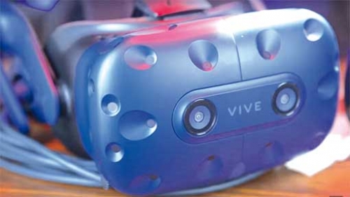 شركة HTC تدعم أجهزة الواقع الافتراضي بتقنيات جديدة