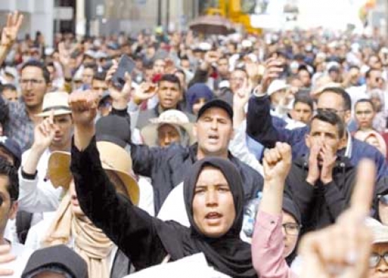 30 منظمة تتظاهر ضد انهيار المعيشة في المغرب