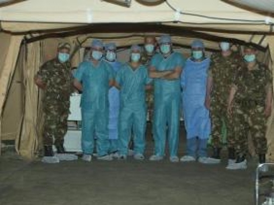 الرئيس تبون يضع مستشفى عسكريًا ميدانيًا وفريقًا طبيًا تحت تصرف لبنان