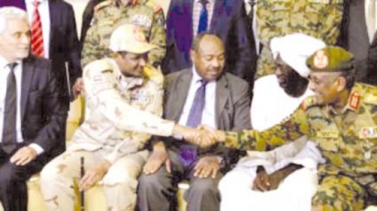 اتفاق نهائي بين المجلس العسكري السوداني وحركة الاحتجاج