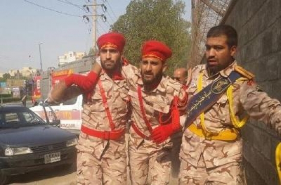 إيران : قتلى في هجوم مسلح على عرض عسكري  بمدينة الأهوار جنوب غرب البلاد