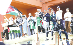الجزائـــــــر.. مع فلسطين بصوت مسمـــــــوع