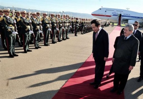 الوزير الأول لكوريا الجنوبية يشرع في زيارة رسمية إلى الجزائر