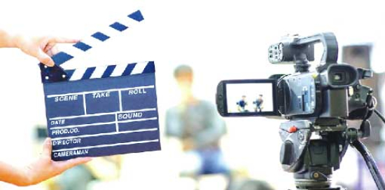 ”أضواء مليانة” تحتفي بالمنجـز السينمائــي الوطنــي