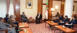 الوزير الأول يستقبل إسماعيل ولد الشيخ أحمد وزير العلاقات الخارجية والتعاون للجمهورية الإسلامية الموريتانية
