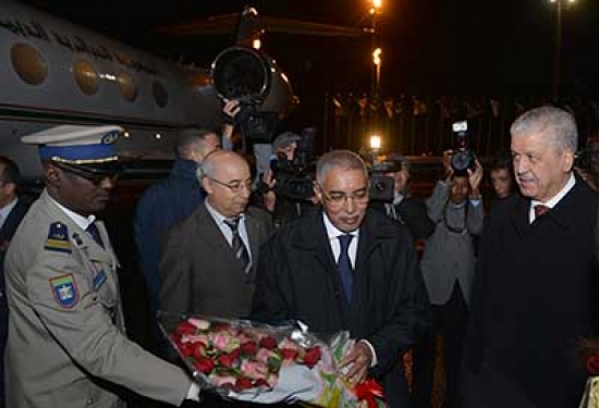 الوزير الأول الموريتاني يشرع في زيارة إلى الجزائر