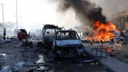 الصومال : مقتل 4 أشخاص و إصابة آخرين بانفجار سيارة في مقديشو