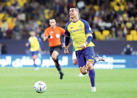 رونالدو يمـدّد عقـده مـع “النصـر” إلى غايــة  2027