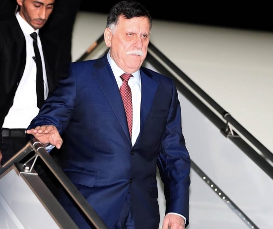 رئيس المجلس الرئاسي لحكومة الوفاق الليبية فايز السراج يصل الجزائر