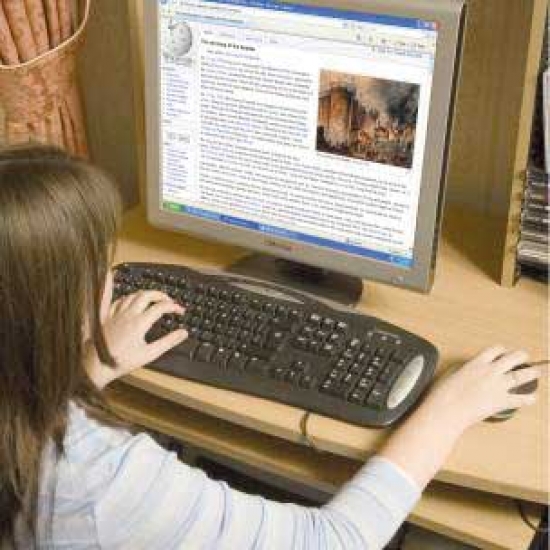 خبراء يرافعون للمطالعة الالكترونية لدى الطفل