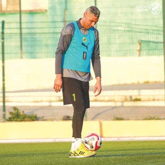 أربعة لاعبين يجدّدون عقودهم
