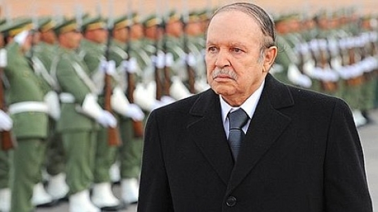 الرئيس بوتفليقة : بإمكان للشعب الجزائري أن يرتكز بأمان على الجيش الوطني الشعبي عندما يتعلق الأمر بالحفاظ على أمن البلاد ومواطنيها