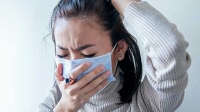 خطورة تزامن كورونا مع الزكام والإنفلونزا؟