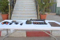 وزارة الدفاع: كشف مخبأ للأسلحة والذخيرة بتندوف