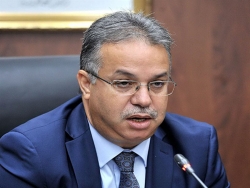 وزير السكن: تفعيل قانون منح الأفضلية للمؤسسات الجزائرية في الصفقات العمومية