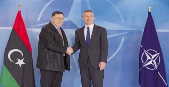 الناتو يؤكد دعمه للحل السياسي في ليبيا