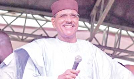 تنصيب محمد بازوم رئيسا للنيجر