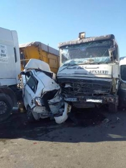 5 اصابات في اصطدام تسلسلي بين 6 مركبات على مستوى الطريق السيار شرق غرب اتجاه الجزائر