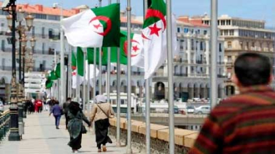 وسائـل الإعـلام..خــط الدفـاع الأول عــن السـيادة الوطنيــة