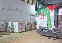 300 طن من المساعدات الجزائريـة للأشقّـاء الفلسطينيّـين