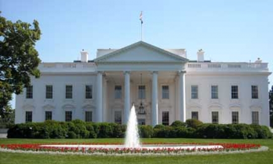 البيت الأبيض الأمريكي: تمرير مشروع قانون تمديد العقوبات على إيران دون توقيع الرئيس أوباما