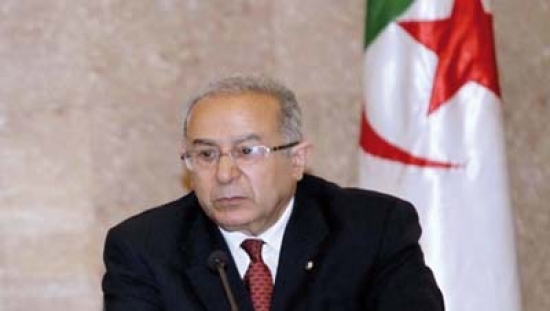 جهود الجزائر من أجل السلم والمصالحة بمالي إثراء لممارسة الوساطة