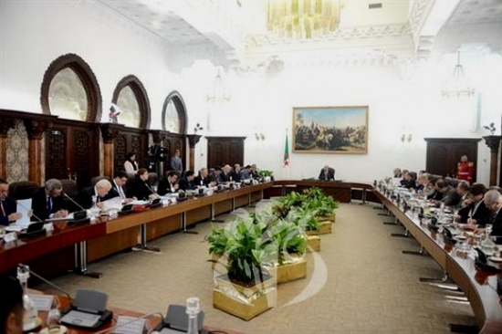 الرئيس تبون يترأس اجتماعا لمجلس الوزراء