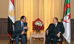 الرئيس عبد العزيز بوتفليقة يهنئ نظيره المصري بمناسبة الذكرى الـ65 لثورة 23 يوليو