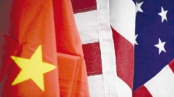 الصين تطلب من الدبلوماسيين الأمريكيين وقف التدخل بشؤون هونغ كونغ