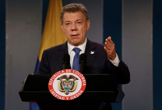 الرئيس الكولومبي يتسلم جائزة نوبل للسلام في أوسلو
