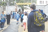 خطورة الوضع الوبائي تعيد طرح خيار غلق المدارس