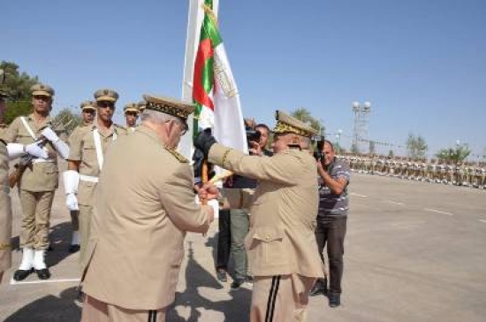 الفريق أحمد ڤايد صالح يشرف على مراسم تنصيب القائد الجديد للناحية العسكرية الرابعة بورقلة