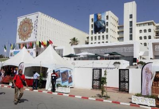 بن مسعود: الفنادق الجزائرية استقطبت 10 آلاف عائلة في موسم الإصطياف