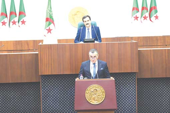 توسيع حظيرة المكاتب البريديـة الثّابتة والمتنقّلة