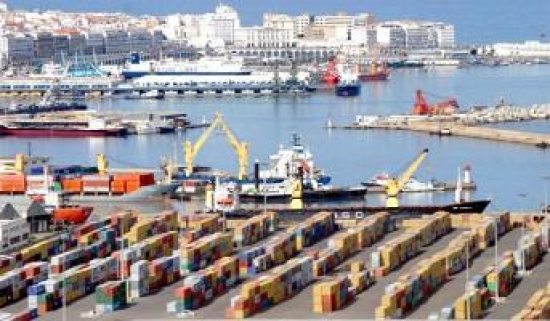 ميناء وهران: ارتفاع محسوس لعمليات التصدير في 2016