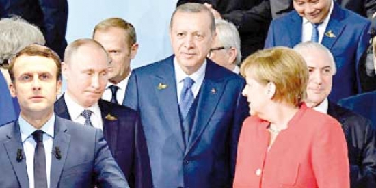 اسطنبول تحتضـــــن اليوم قمـــة رباعيـــــة بين قادة روسيا وتركيا وألمانيا وفرنسا