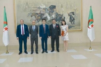 سي عفيف يستقبل  سفير كوريا الجنوبية بالجزائر