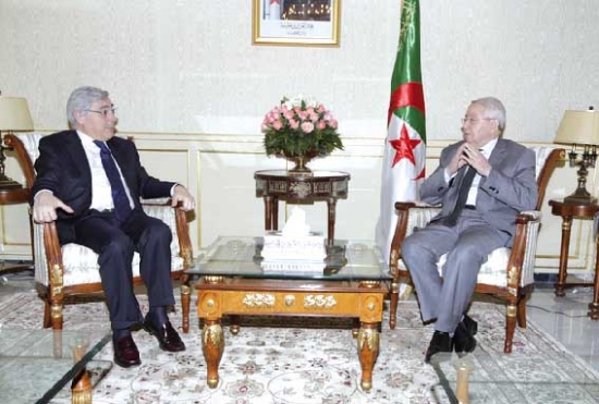 بن صالح يستقبل سفير إيطاليا بالجزائر