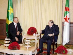 الرئيس بوتفليقة يستقبل الوزير الأول الموريتاني