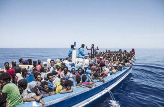 أوروبا تتحرك لتطويق أزمة المهاجرين