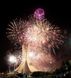 أجواء هادئة عرفتها احتفالات الجزائريين بالعام الجديد 2017