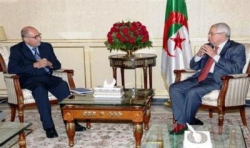 بن صالح يستعرض مع سفير فرنسا بالجزائر سبل تدعيم التعاون بين البلدين