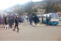 الناقلون الخواص ببلدية وادي السلي وبولفراد يحتجون